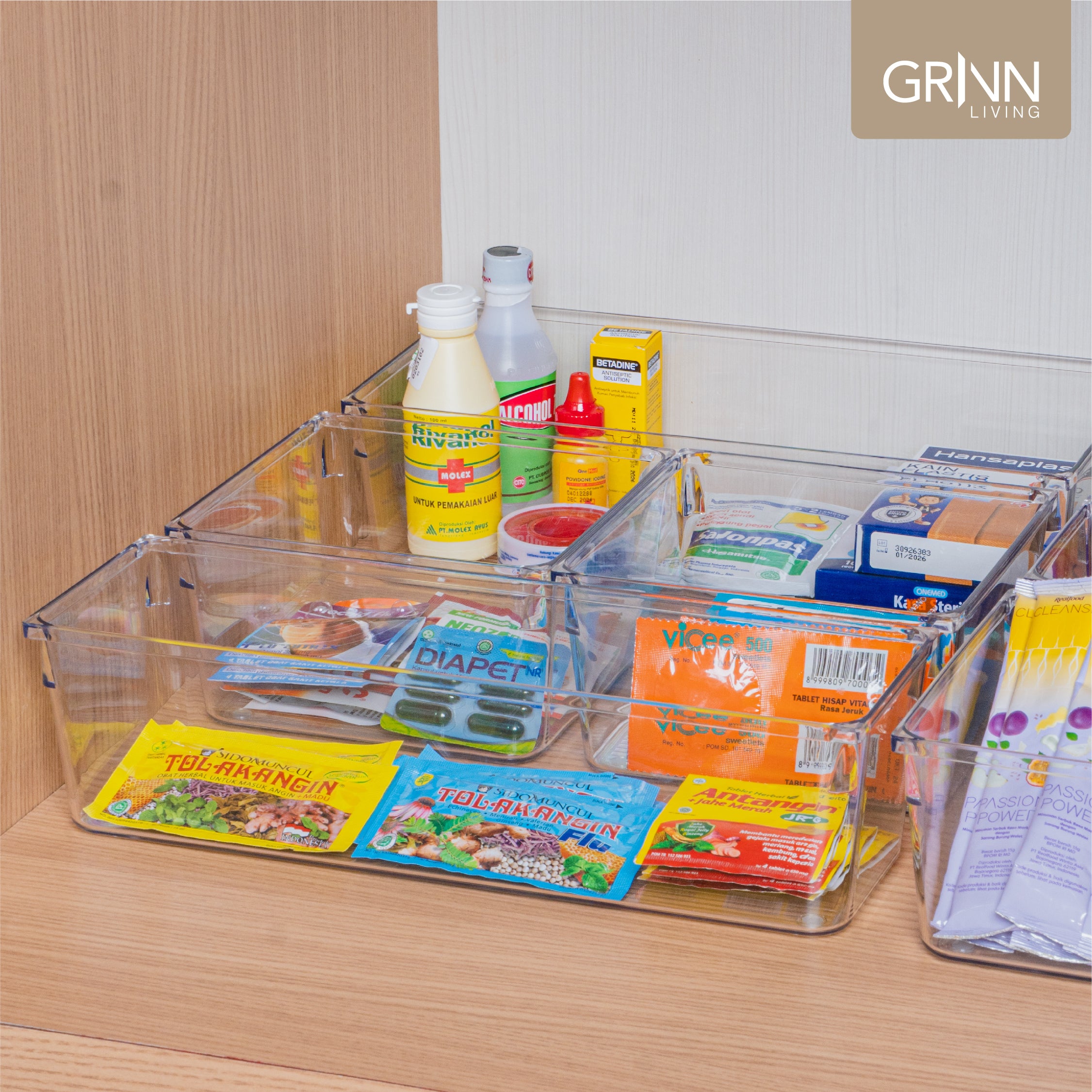 Shilloh Clear Organizer